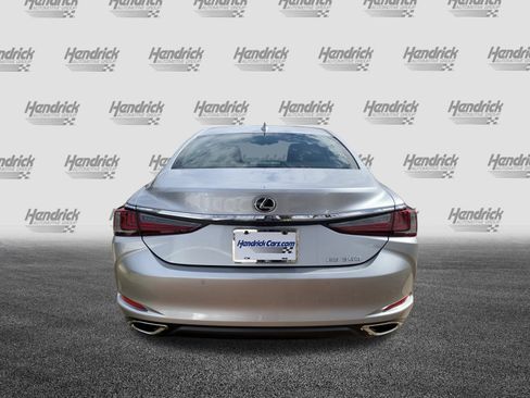 Certified 2025 Lexus ES 350 w/ Premium Package image 9