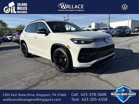 New 2026 Volkswagen Tiguan SE R-Line FWD image 1