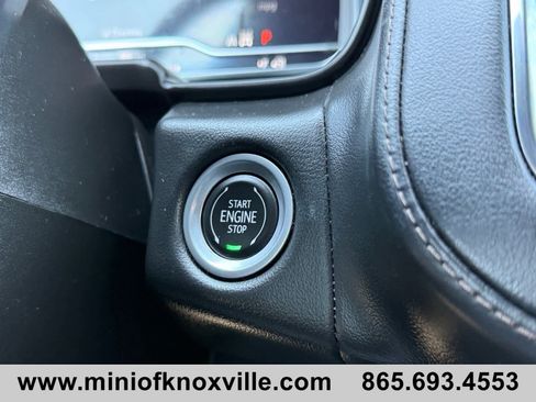 Used 2022 Chevrolet Suburban High Country AWD/4WD image 30