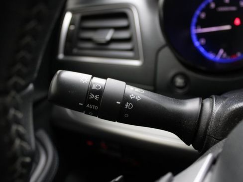 Used 2019 Subaru Legacy 2.5i Premium image 15