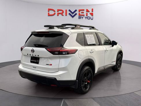 Used 2025 Nissan Rogue SV w/ Rock Creek Premium Package AWD/4WD image 5
