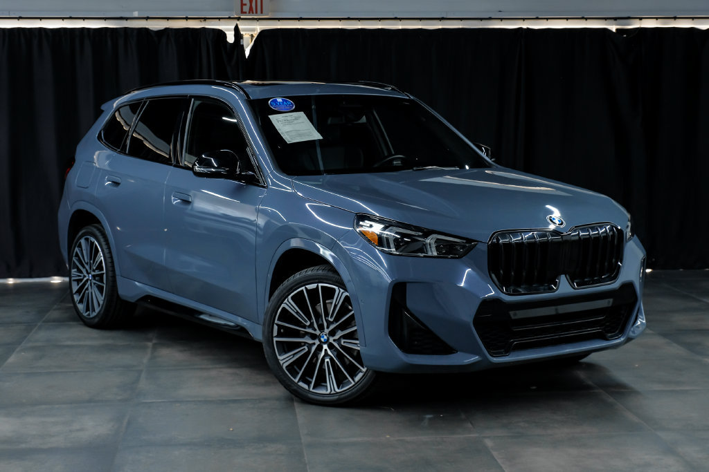 Used 2023 BMW X1 xDrive28i w/ M Sport Package AWD/4WD image 7