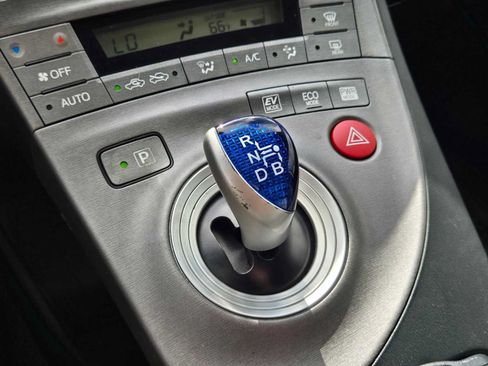 Used 2012 Toyota Prius Three FWD image 35