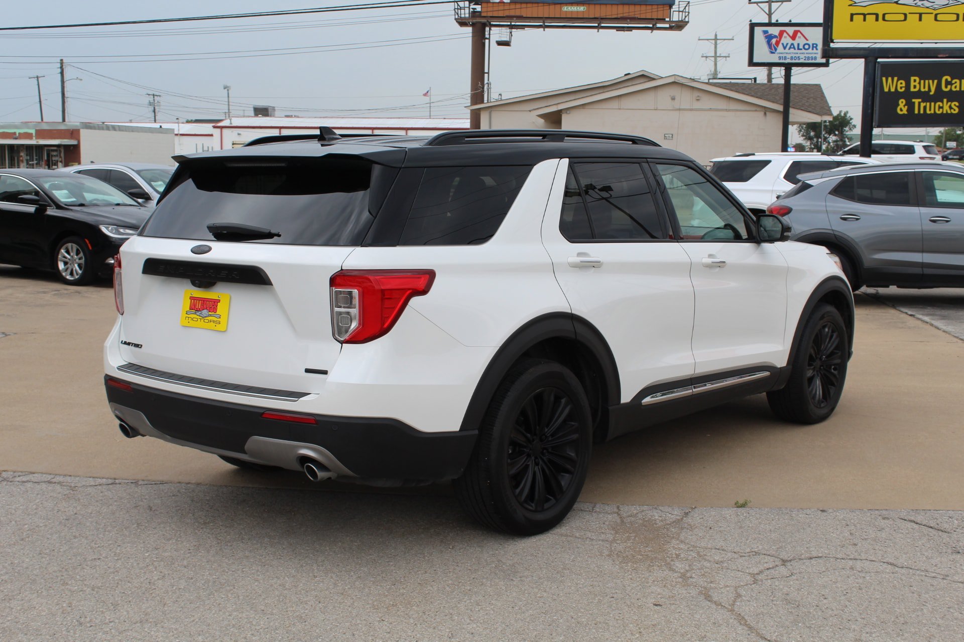 Used 2020 Ford Explorer Limited AWD/4WD image 5