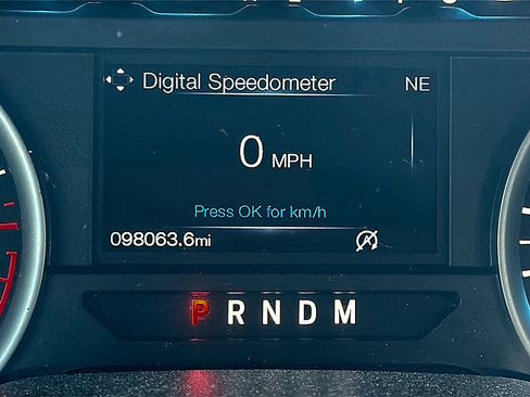 Used 2019 Ford F150 XLT w/ Equipment Group 302A Luxury AWD/4WD image 9