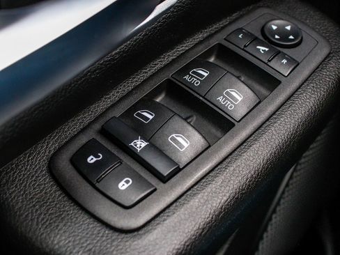 Used 2023 RAM 1500 Big Horn image 10