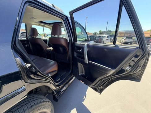 Used 2019 Toyota 4Runner Limited AWD/4WD image 22