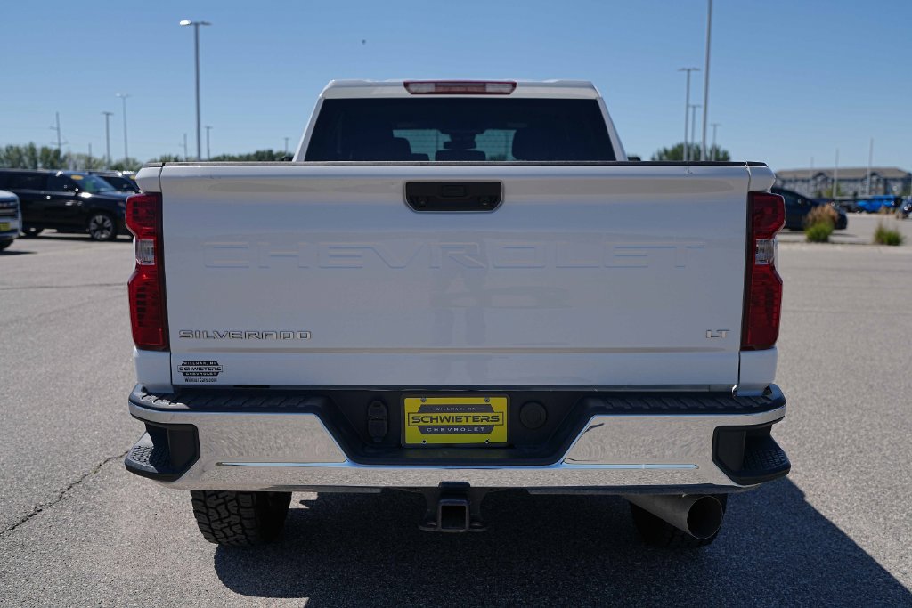 Used 2025 Chevrolet Silverado 2500 LT AWD/4WD image 8