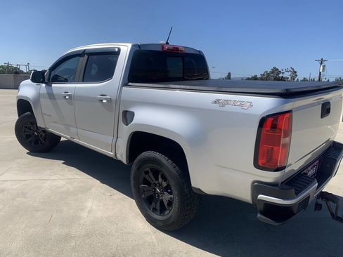 Used 2016 Chevrolet Colorado LT w/ LT Convenience Package image 8