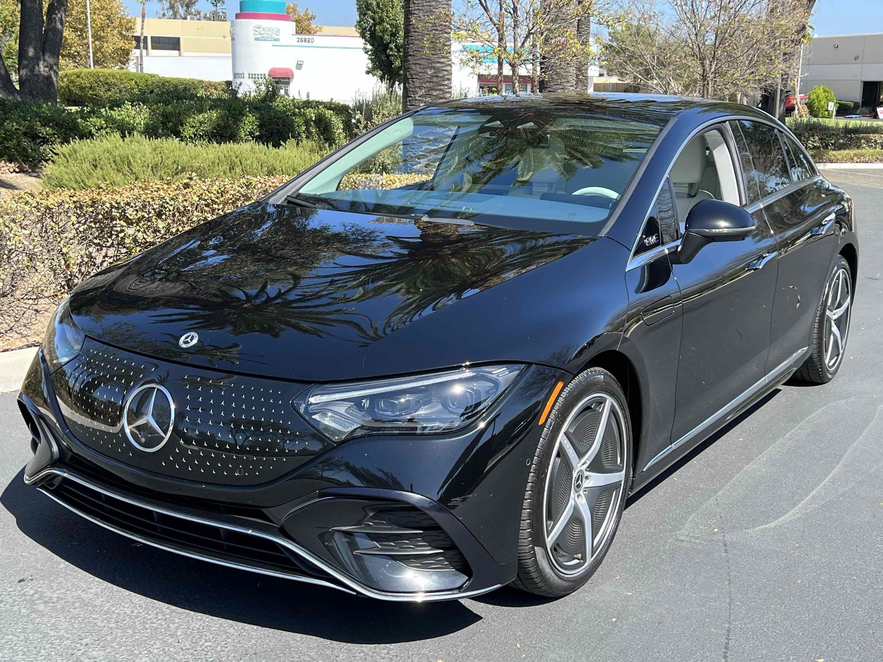 Used 2023 Mercedes-Benz EQE 350+ 4MATIC Sedan w/ Exclusive Trim Package image 14