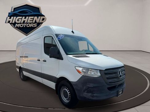 Used 2020 Mercedes-Benz Sprinter 2500 w/ Driver Convenience Package image 8