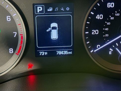 Used 2018 Hyundai Tucson SEL w/ Cargo Package image 16