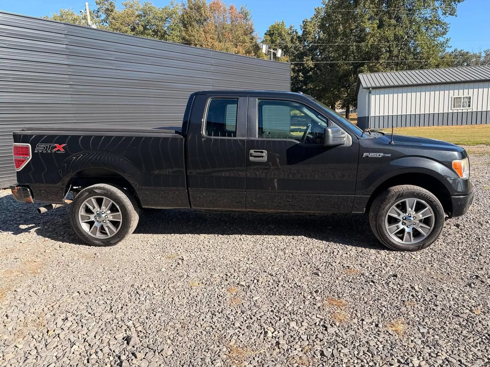 Used 2014 Ford F150 STX w/ Equipment Group 201A Mid AWD/4WD image 4
