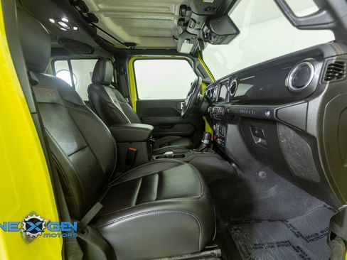 Used 2023 Jeep Wrangler Unlimited Rubicon 392 w/ Xtreme Recon 35" Tire Package AWD/4WD image 40