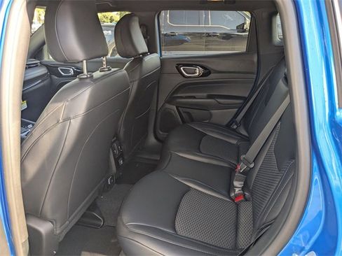 New 2026 Jeep Compass Latitude image 14
