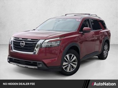 Used 2022 Nissan Pathfinder SL