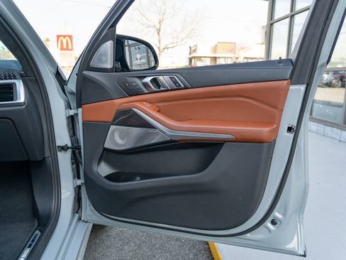 Used 2023 BMW X7 M60i w/ Executive Package image 21