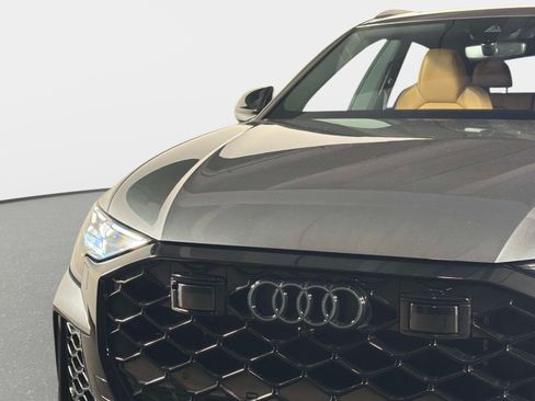 Used 2025 Audi RS Q8 performance AWD/4WD image 11