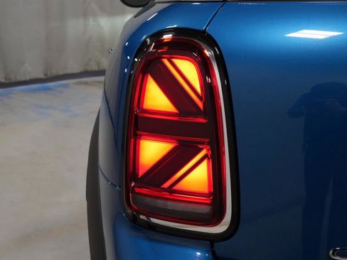 Certified 2024 MINI Cooper Countryman S AWD/4WD image 30