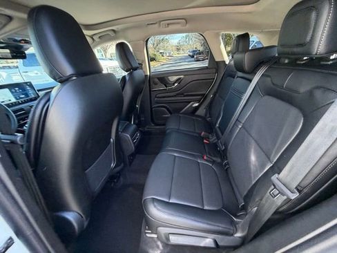 New 2026 Lincoln Corsair Reserve image 12