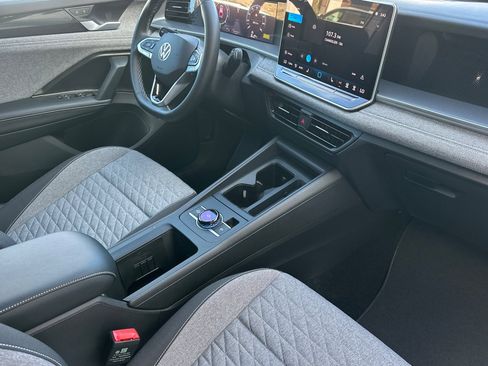 New 2025 Volkswagen Tiguan S image 14