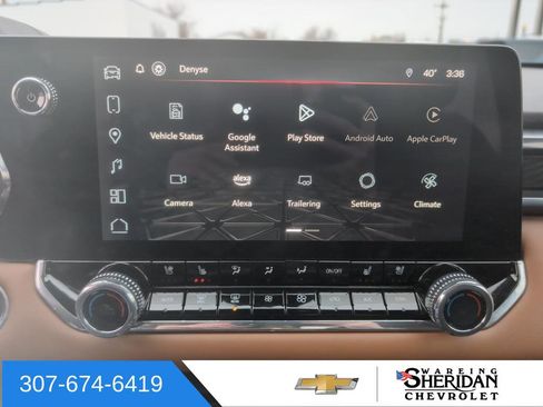 Used 2024 GMC Canyon AT4 image 12