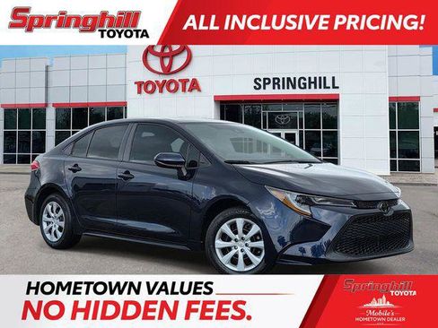 Certified 2022 Toyota Corolla LE FWD image 1