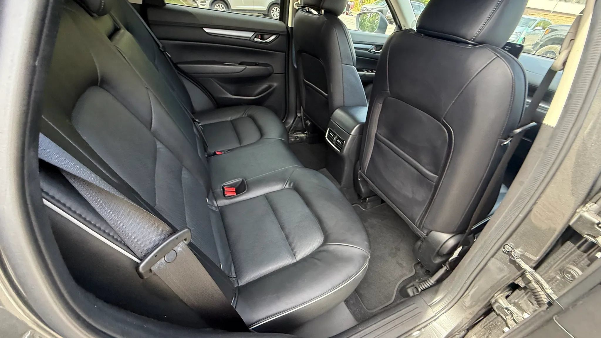 Used 2025 MAZDA CX-5 AWD 2.5 S w/ Select Package image 32