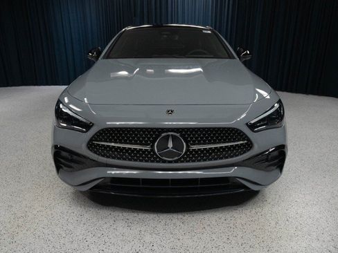 New 2026 Mercedes-Benz CLE 300 4MATIC Coupe image 2