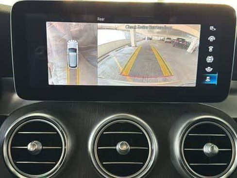 Used 2022 Mercedes-Benz GLC 300 image 19