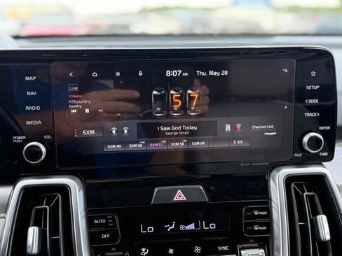 Used 2022 Kia Sorento EX w/ Panoramic Sunroof Package AWD/4WD image 31