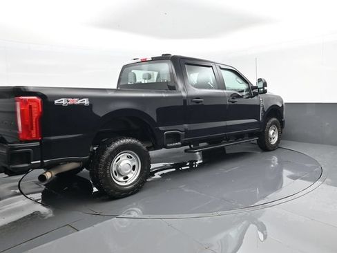 Used 2025 Ford F250 XL w/ XL Off-Road Package AWD/4WD image 28