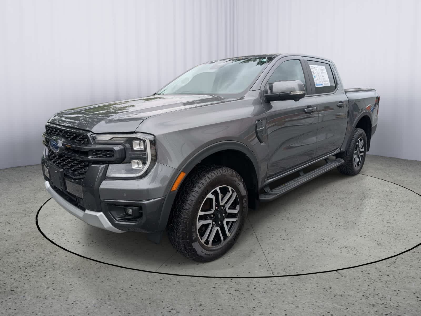 Used 2025 Ford Ranger Lariat w/ FX4 Off-Road Package AWD/4WD image 7
