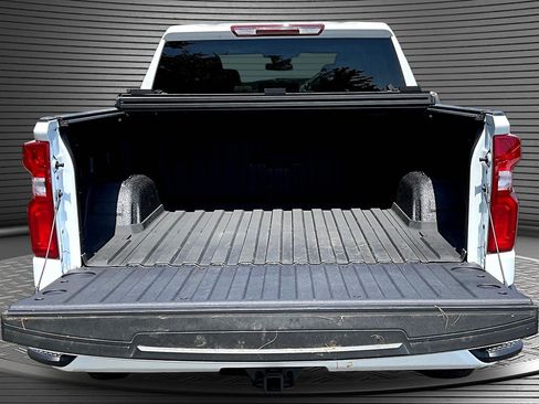 Used 2026 Chevrolet Silverado 1500 RST w/ RST Select Package AWD/4WD image 7