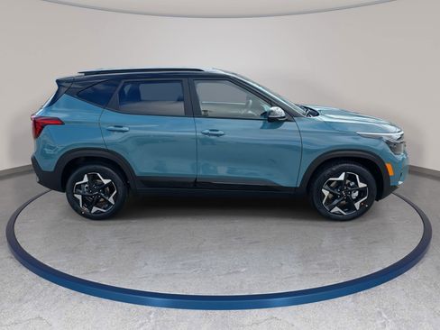 New 2026 Kia Seltos S FWD image 4
