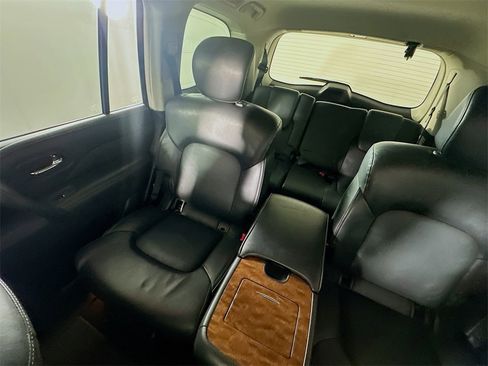Used 2019 INFINITI QX80 Luxe w/ Proassist Package image 12