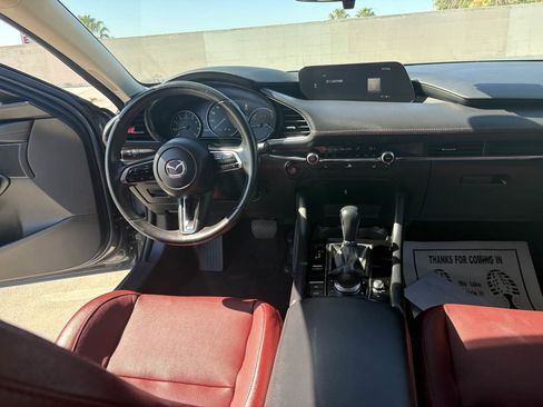 Used 2024 MAZDA MAZDA3 s image 17
