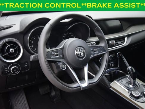 Used 2019 Alfa Romeo Stelvio Ti image 15