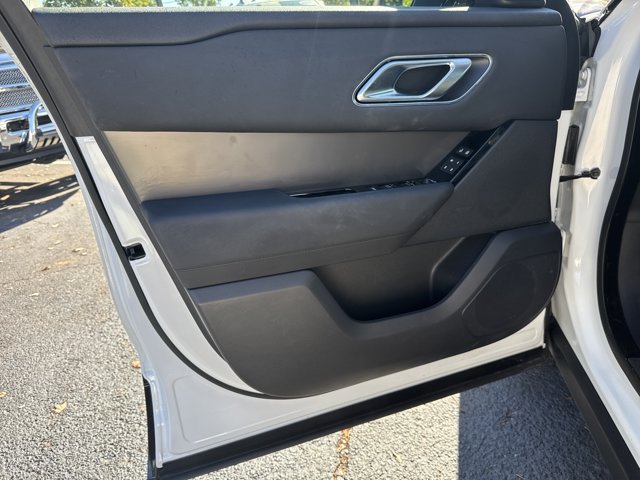 Used 2024 Land Rover Range Rover Velar Dynamic SE AWD/4WD image 11