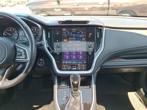 Used 2022 Subaru Outback Limited AWD/4WD image 14