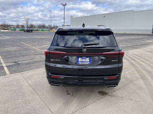 Used 2026 Buick Enclave Sport Touring w/ Super Cruise Package image 5