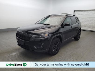 Used 2023 Jeep Cherokee Altitude Lux