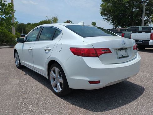 Used 2015 Acura ILX w/ Technology Package FWD image 4