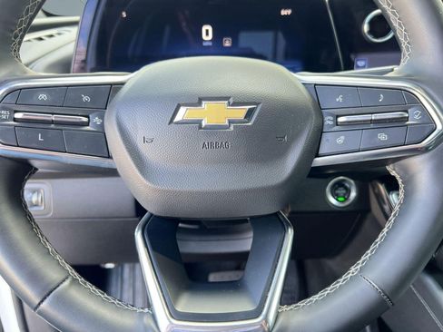 Certified 2024 Chevrolet Traverse LT image 16