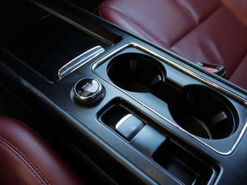 Used 2024 Lincoln Corsair Grand Touring image 20