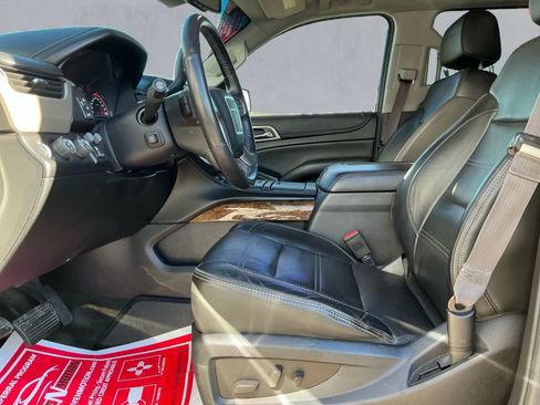 Used 2015 GMC Yukon XL Denali image 10