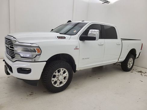 Used 2024 RAM 2500 Laramie image 24