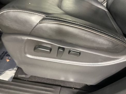 Used 2017 INFINITI QX80 4WD w/ Driver Assistance Package image 4