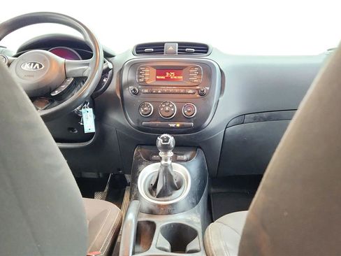 Used 2015 Kia Soul image 27