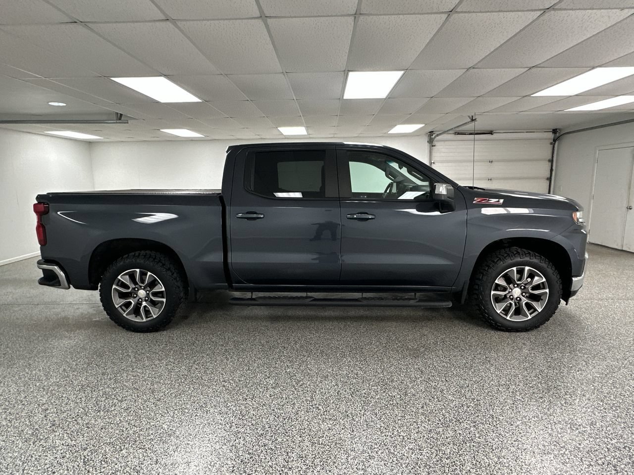 Used 2021 Chevrolet Silverado 1500 LT w/ All Star Edition Plus AWD/4WD image 9